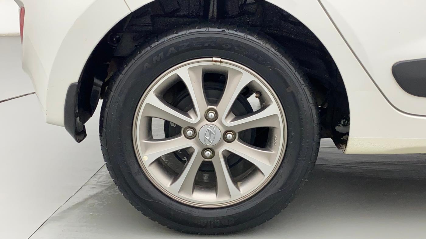 2016 Hyundai Grand i10 ASTA 1.2 KAPPA VTVT, Petrol, Manual, 24,689 km, Right Rear Wheel