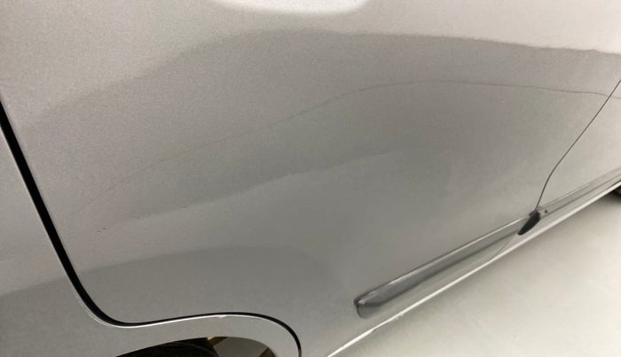 2013 Maruti Wagon R 1.0 VXI, Petrol, Manual, 64,628 km, Right rear door - Slightly dented