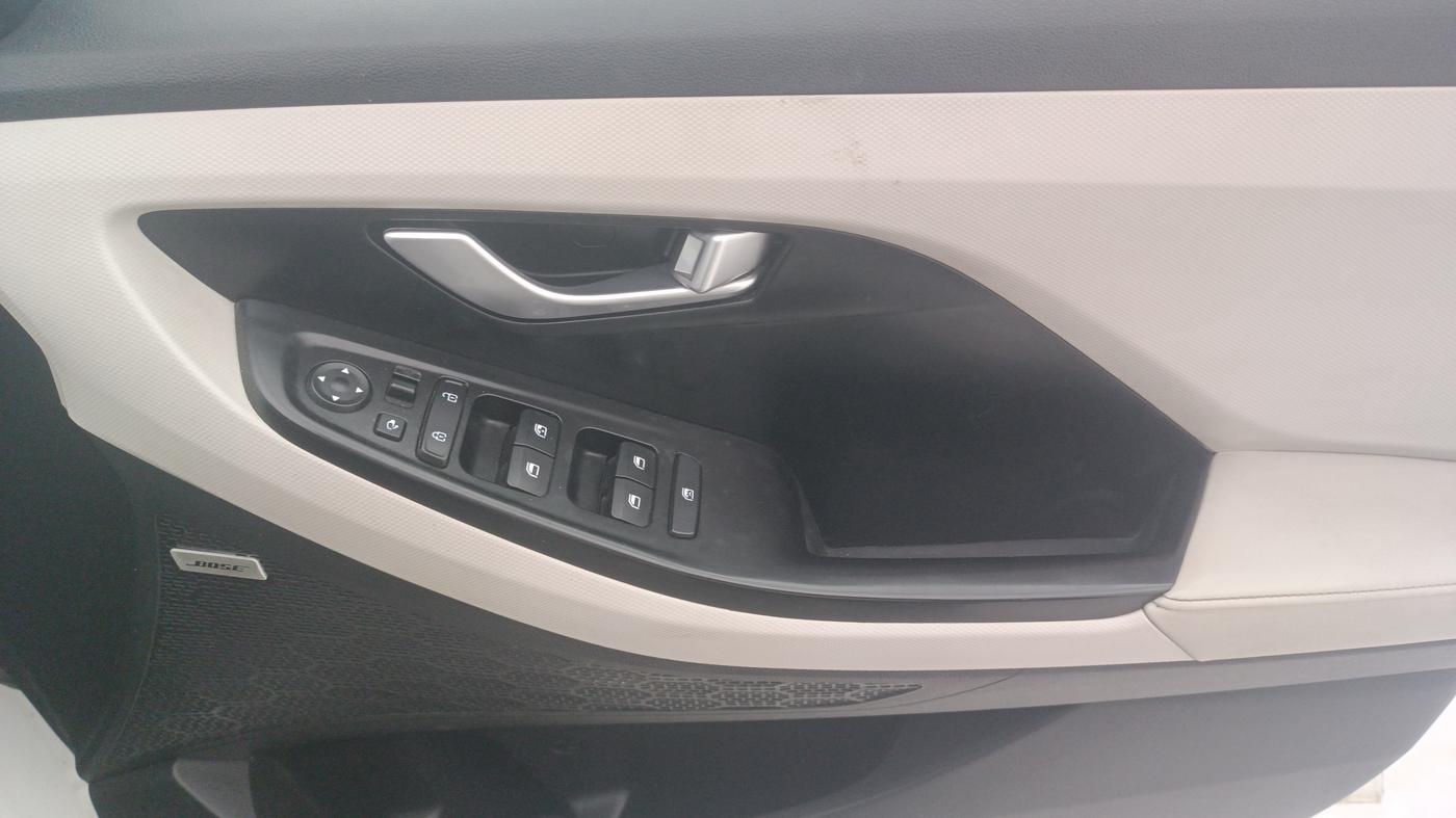 2021 Hyundai Creta SX (O) IVT 1.5 PETROL, Petrol, Automatic, 68,510 km, Driver Side Door Panels Control