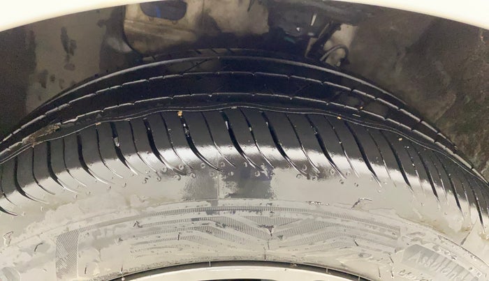 2019 Hyundai Elite i20 SPORTZ PLUS 1.2, Petrol, Manual, 66,996 km, Left Front Tyre Tread