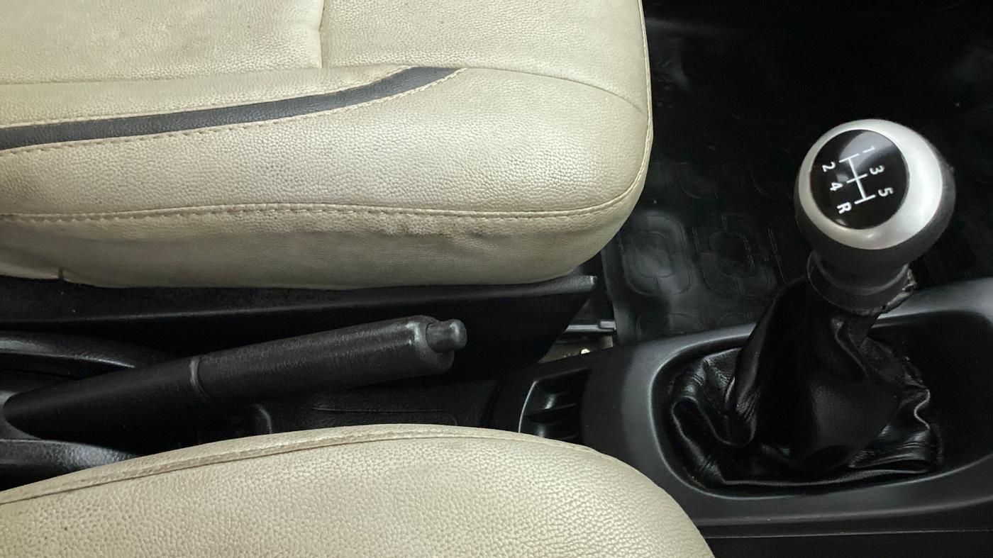 2016 Maruti Wagon R 1.0 LXI CNG, CNG, Manual, 87,808 km, Gear Lever
