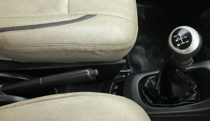 2016 Maruti Wagon R 1.0 LXI CNG, CNG, Manual, 87,808 km, Gear Lever