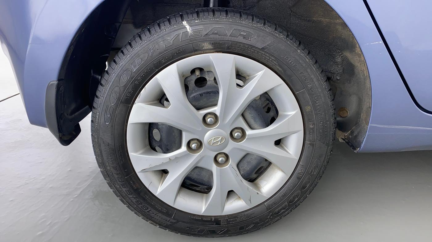 2015 Hyundai Grand i10 MAGNA 1.2 KAPPA VTVT, Petrol, Manual, 39,109 km, Right Rear Wheel