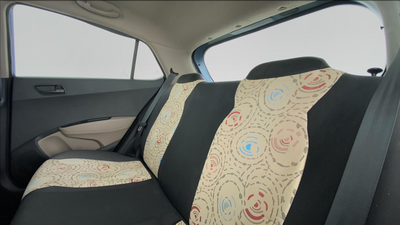 2015 Hyundai Grand i10 MAGNA 1.2 KAPPA VTVT, Petrol, Manual, 39,109 km, Right Side Rear Door Cabin