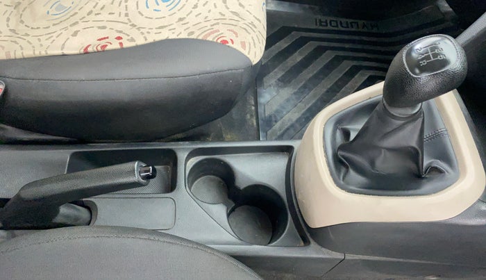 2015 Hyundai Grand i10 MAGNA 1.2 KAPPA VTVT, Petrol, Manual, 39,109 km, Gear Lever