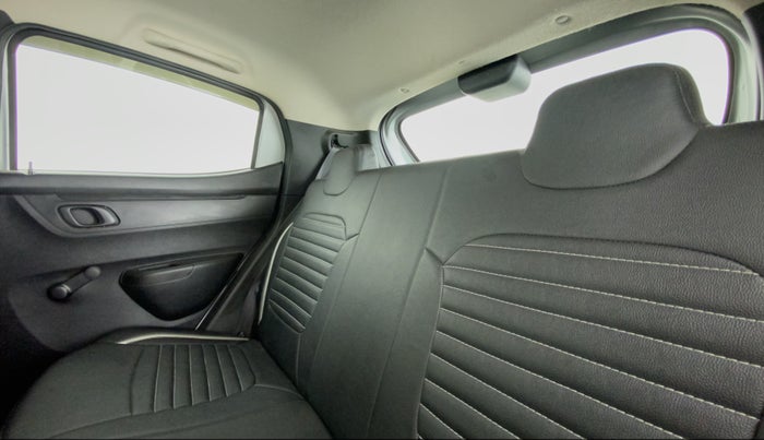 2020 Renault Kwid RXT 0.8, Petrol, Manual, 26,640 km, Right Side Rear Door Cabin