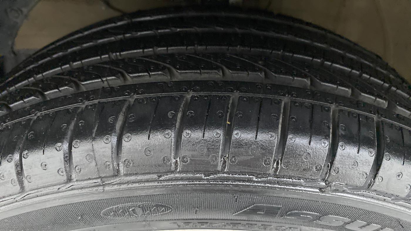 2021 Maruti Baleno ZETA 1.2 K12, Petrol, Manual, 27,265 km, Left Front Tyre Tread