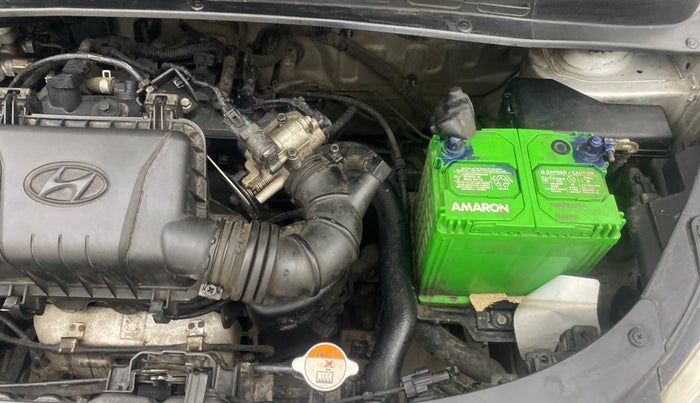 2014 Hyundai i10 SPORTZ 1.1, Petrol, Manual, 64,534 km, Engine View - Left