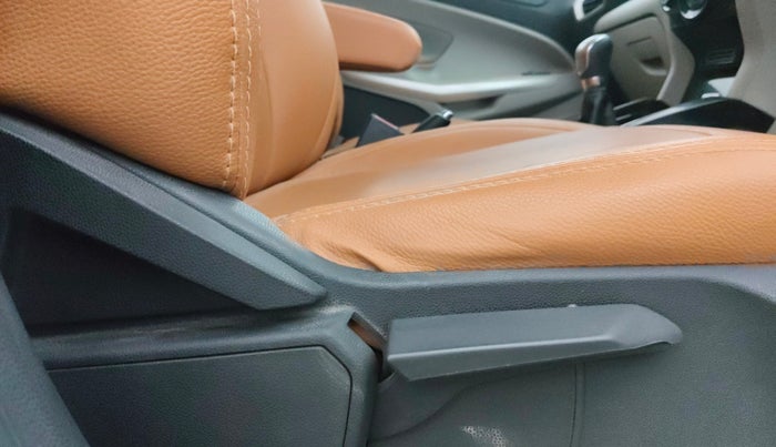 2014 Ford Ecosport TITANIUM 1.0L ECOBOOST, Petrol, Manual, 44,215 km, Driver Side Adjustment Panel