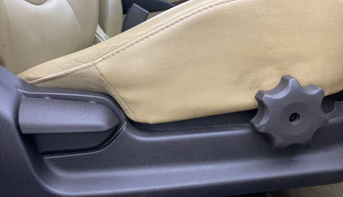 2013 Hyundai Verna FLUIDIC 1.6 VTVT SX OPT AT, Petrol, Automatic, 87,219 km, Driver Side Adjustment Panel