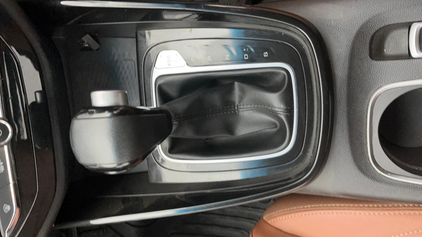 2022 MG HECTOR PLUS SHARP 1.5 PETROL TURBO CVT 6-STR, Petrol, Automatic, 57,165 km, Gear Lever