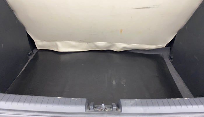 2018 Hyundai Elite i20 MAGNA EXECUTIVE CVT, Petrol, Automatic, 45,795 km, Boot Inside