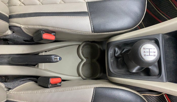 2016 Maruti Celerio VXI, Petrol, Manual, 1,44,177 km, Gear Lever