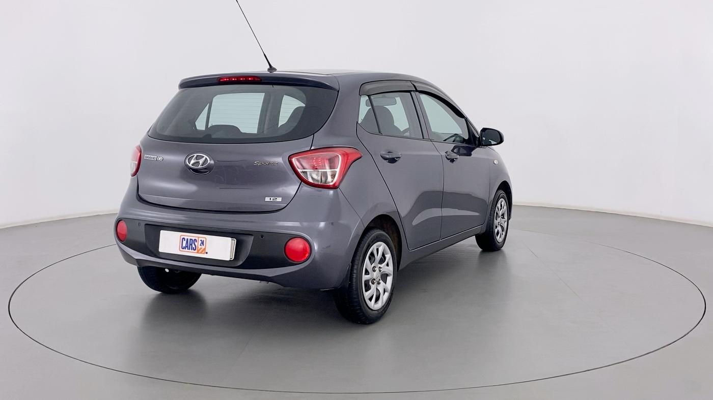 2017 Hyundai Grand i10 SPORTZ 1.2 KAPPA VTVT, Petrol, Manual, 25,915 km, Right Back Diagonal
