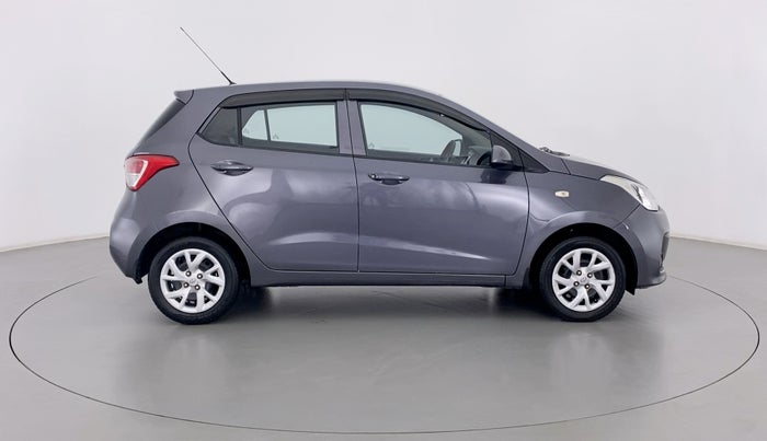 2017 Hyundai Grand i10 SPORTZ 1.2 KAPPA VTVT, Petrol, Manual, 25,915 km, Right Side View