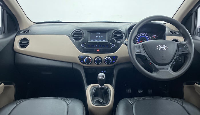 2017 Hyundai Grand i10 SPORTZ 1.2 KAPPA VTVT, Petrol, Manual, 25,915 km, Dashboard
