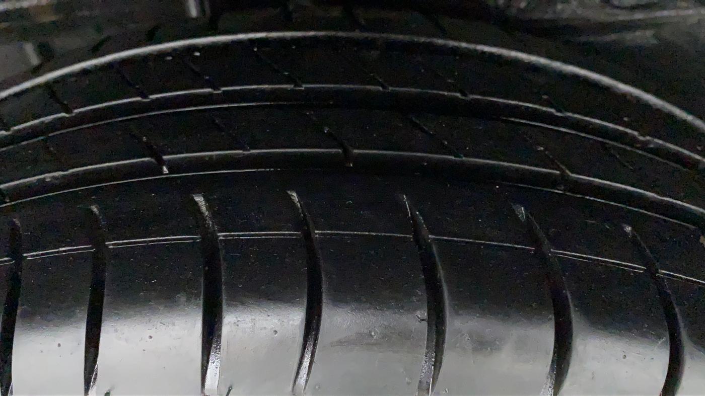 2018 Toyota YARIS VX CVT, Petrol, Automatic, 79,642 km, Right Rear Tyre Tread