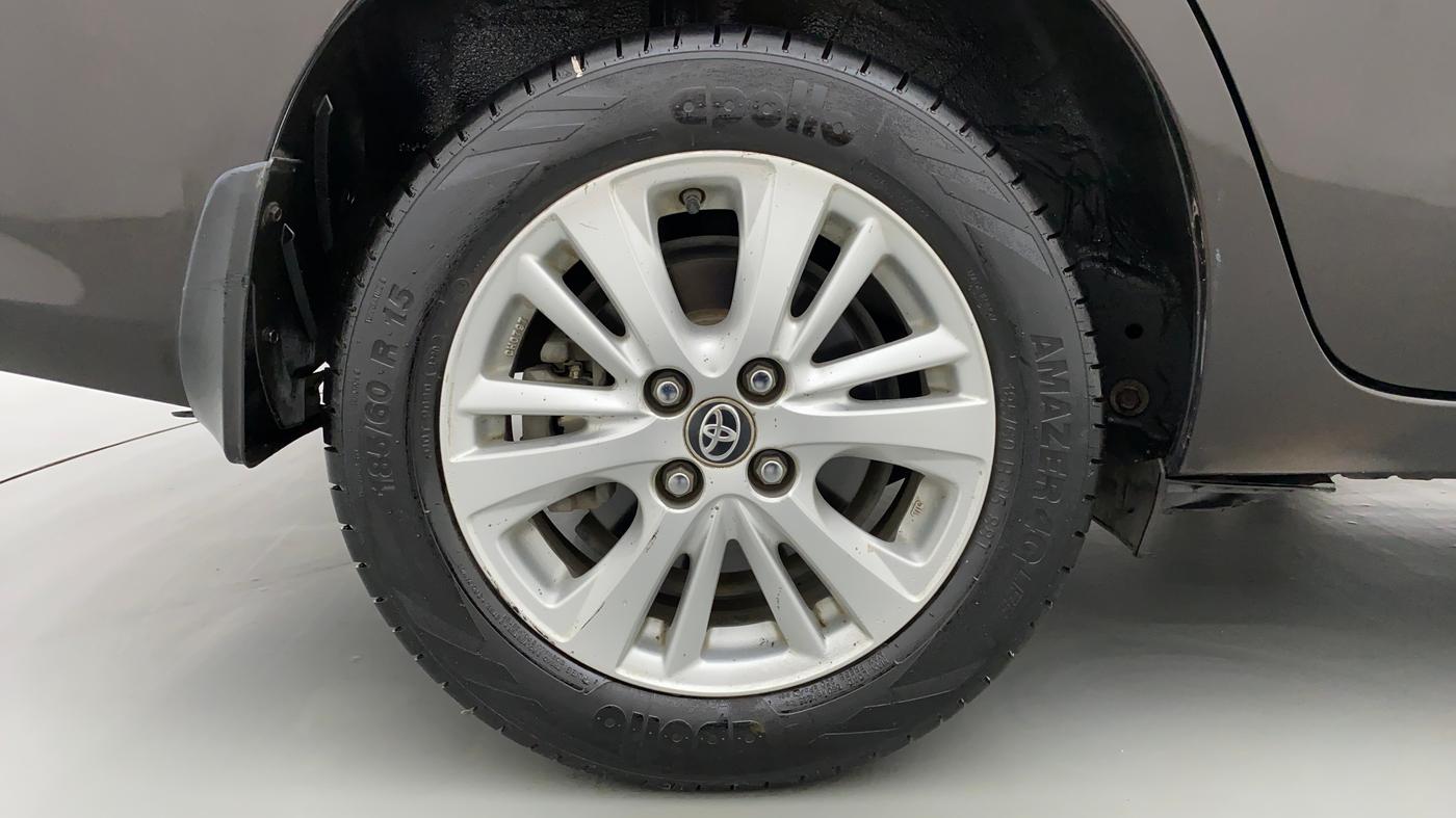 2018 Toyota YARIS VX CVT, Petrol, Automatic, 79,642 km, Right Rear Wheel
