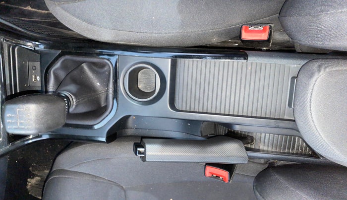 2025 Tata NEXON Pure S 1.2 iCNG, CNG, Manual, 23,295 km, Gear Lever