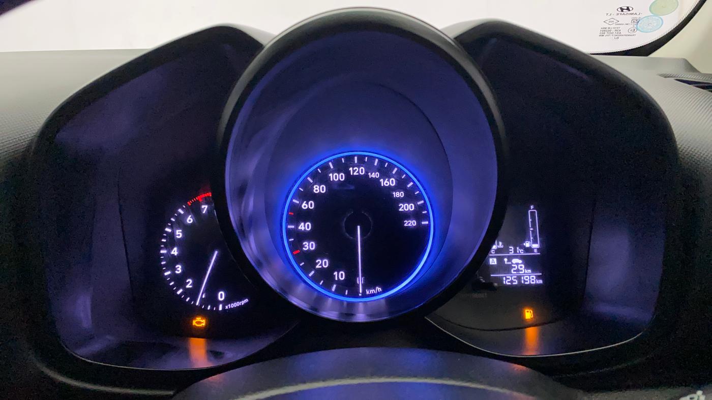 2019 Hyundai VENUE SX 1.0 TURBO, Petrol, Manual, 1,25,229 km, Odometer Image