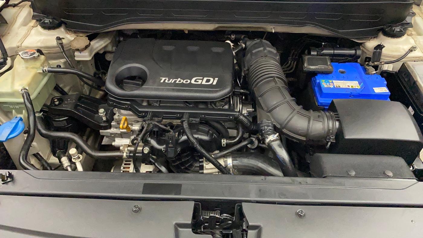 2019 Hyundai VENUE SX 1.0 TURBO, Petrol, Manual, 1,25,229 km, Engine View