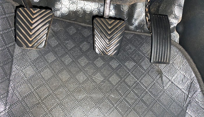 2019 Hyundai VENUE SX 1.0 TURBO, Petrol, Manual, 1,25,196 km, Pedals