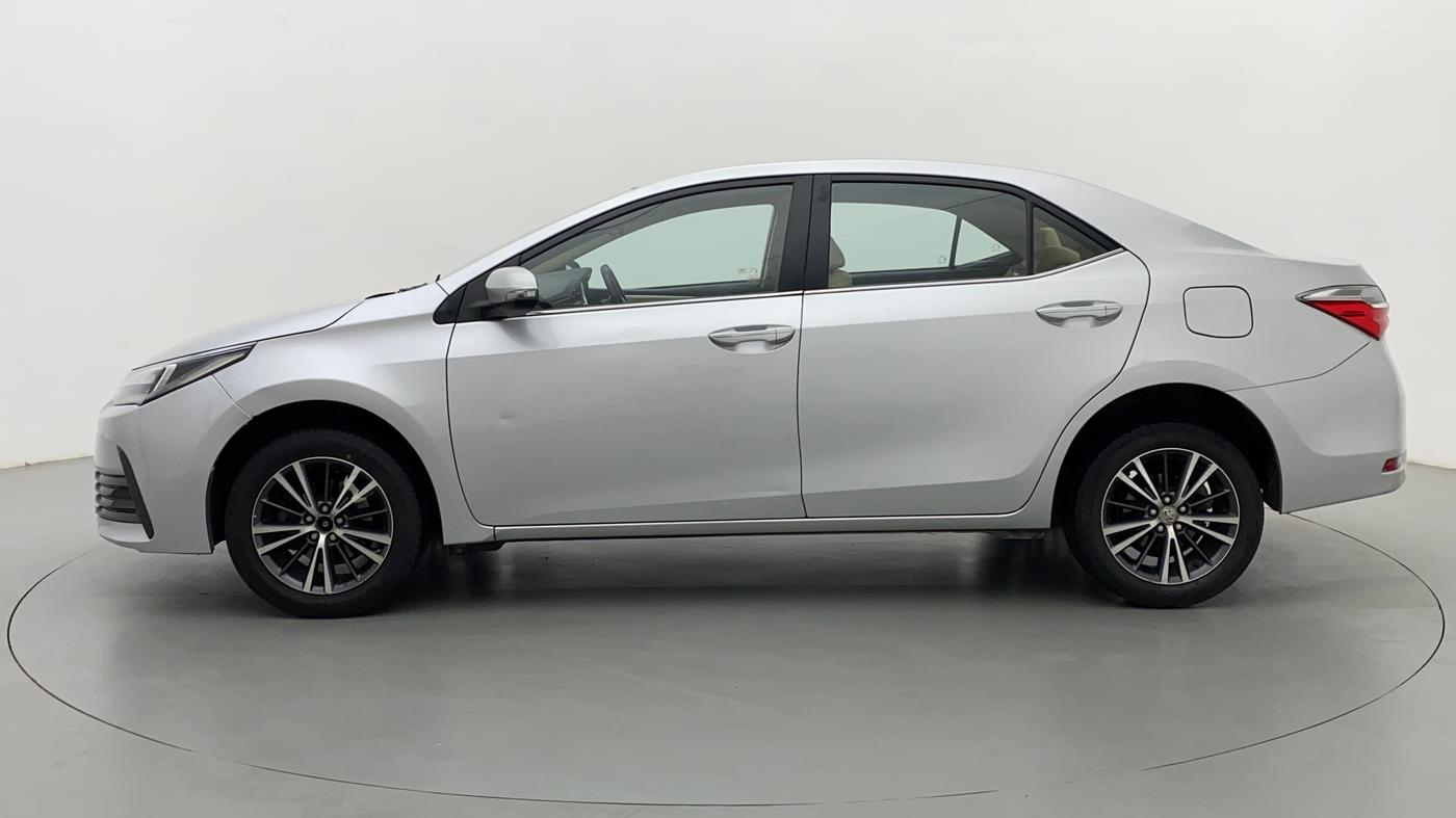 2017 Toyota Corolla Altis VL AT, Petrol, Automatic, 66,207 km, Left Side