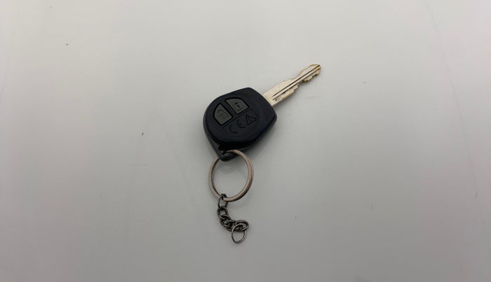 2023 Maruti BREZZA VXI S-CNG, CNG, Manual, 37,722 km, Key Close Up