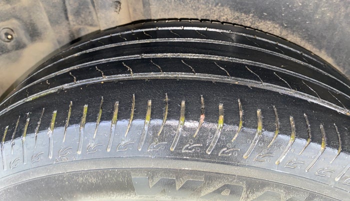 2023 Maruti BREZZA VXI S-CNG, CNG, Manual, 37,722 km, Right Rear Tyre Tread
