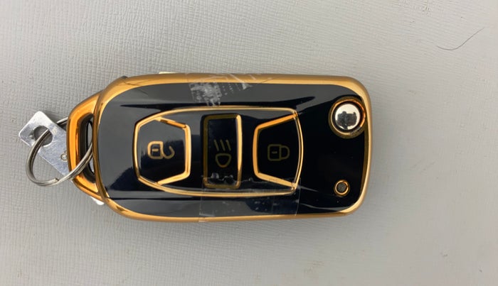 2023 Tata PUNCH ADVENTURE AMT, Petrol, Automatic, 21,982 km, Key Close Up