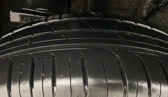 2023 Tata PUNCH ADVENTURE AMT, Petrol, Automatic, 21,982 km, Right Rear Tyre Tread