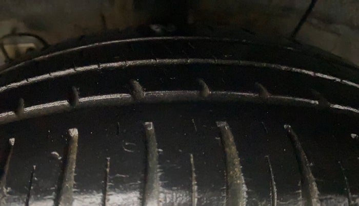 2017 Hyundai Grand i10 ASTA 1.2 KAPPA VTVT, Petrol, Manual, 25,102 km, Right Rear Tyre Tread