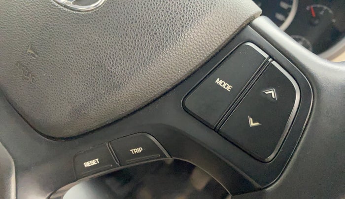 2017 Hyundai Grand i10 ASTA 1.2 KAPPA VTVT, Petrol, Manual, 25,102 km, Adaptive Cruise Control