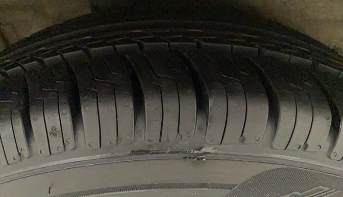 2018 Maruti Celerio VXI CNG, CNG, Manual, 71,263 km, Right Rear Tyre Tread