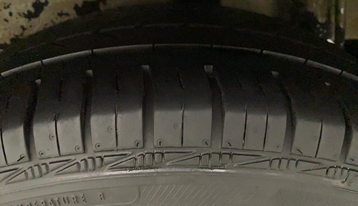 2018 Maruti Celerio VXI CNG, CNG, Manual, 71,263 km, Left Rear Tyre Tread