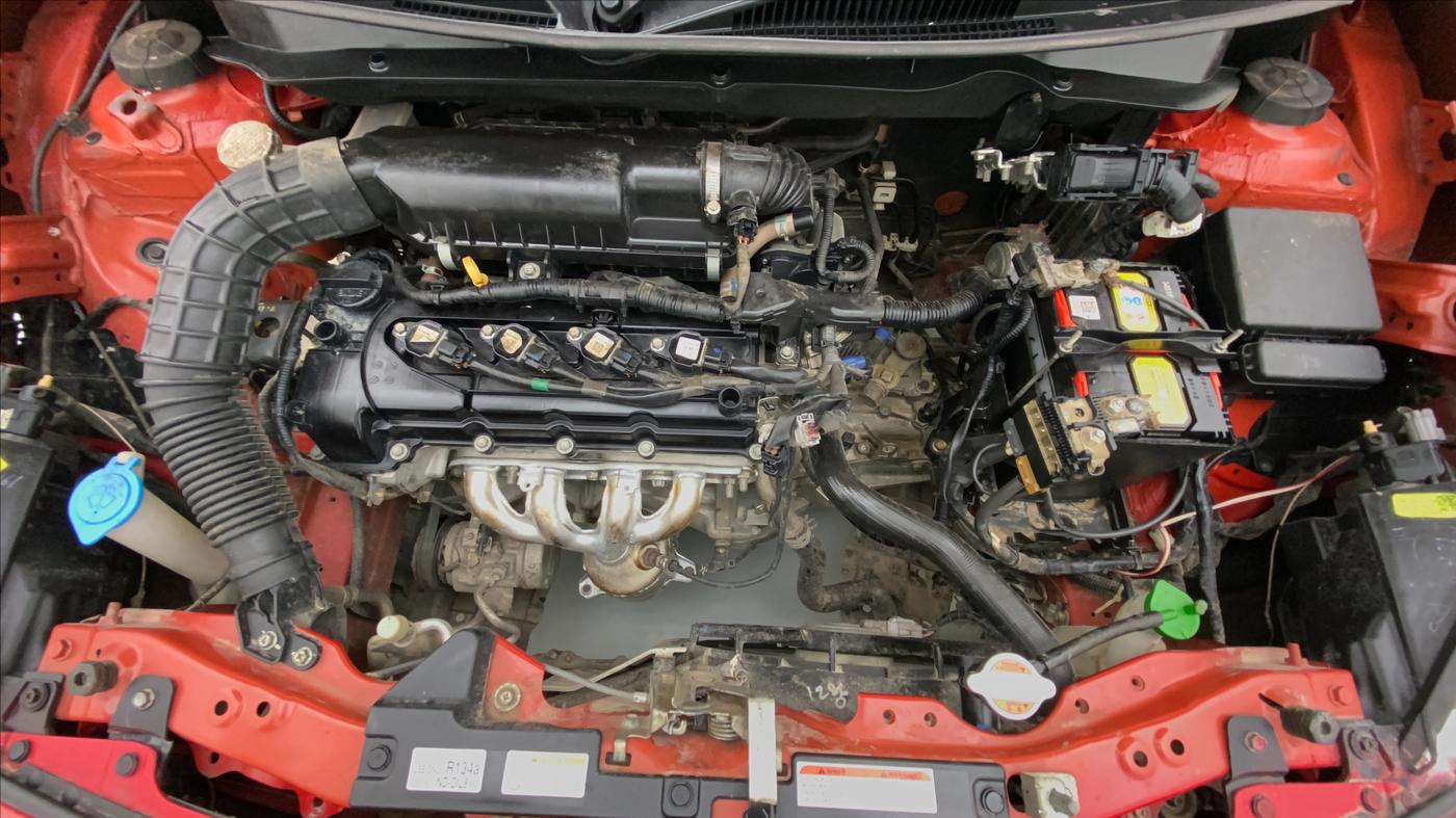 2020 Maruti Swift LXI D, Petrol, Manual, 49,003 km, Open Bonet