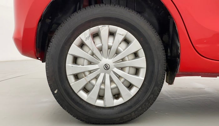 2020 Maruti Swift LXI D, Petrol, Manual, 49,003 km, Right Rear Wheel