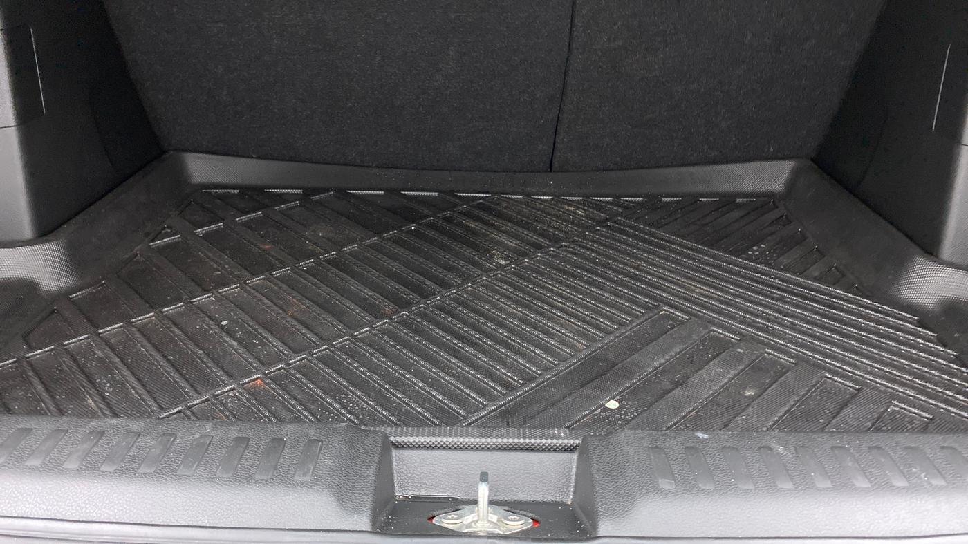 2023 Maruti BREZZA ZXI SMART HYBRID DUAL TONE, Petrol, Manual, 6,696 km, Boot Inside