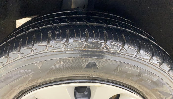 2018 Maruti Baleno DELTA PETROL 1.2, Petrol, Manual, 41,341 km, Right Rear Tyre Tread