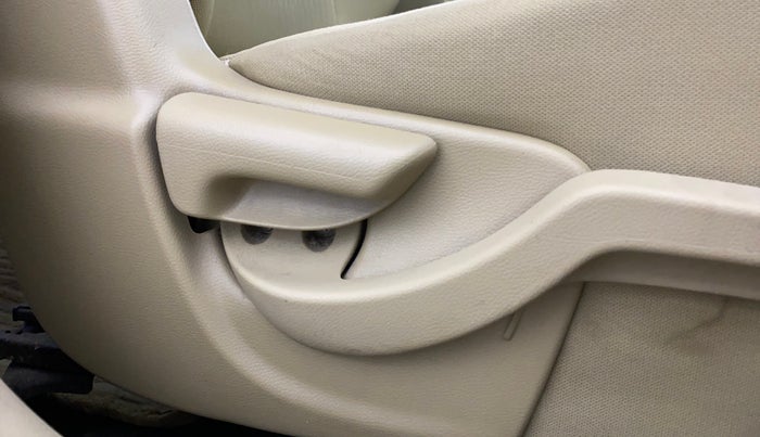 2015 Honda Amaze 1.2L I-VTEC S, Petrol, Manual, 37,156 km, Driver Side Adjustment Panel