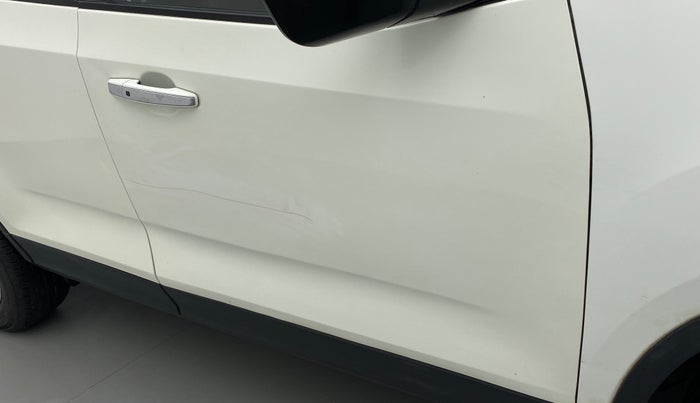 2020 Tata Harrier XZ PLUS 2.0L DUAL TONE, Diesel, Manual, 22,013 km, Driver-side door - Minor scratches