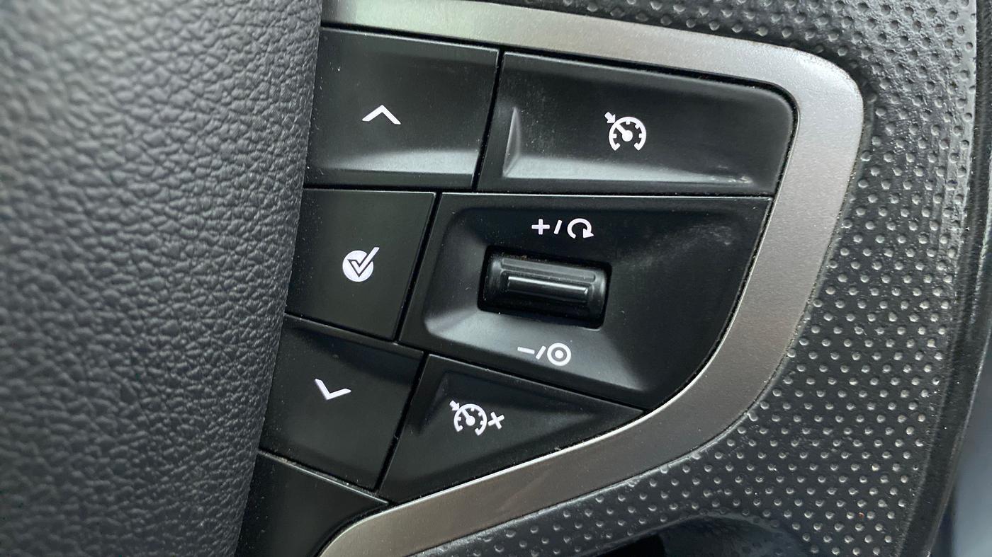 2020 Tata Harrier XZ PLUS 2.0L DUAL TONE, Diesel, Manual, 22,013 km, Adaptive Cruise Control