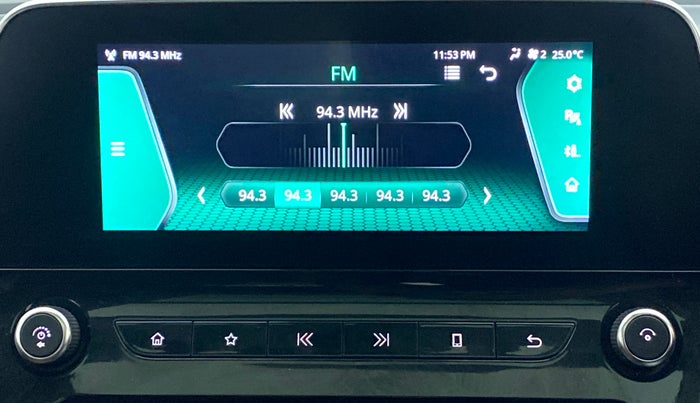 2020 Tata Harrier XZ PLUS 2.0L DUAL TONE, Diesel, Manual, 22,013 km, Infotainment System