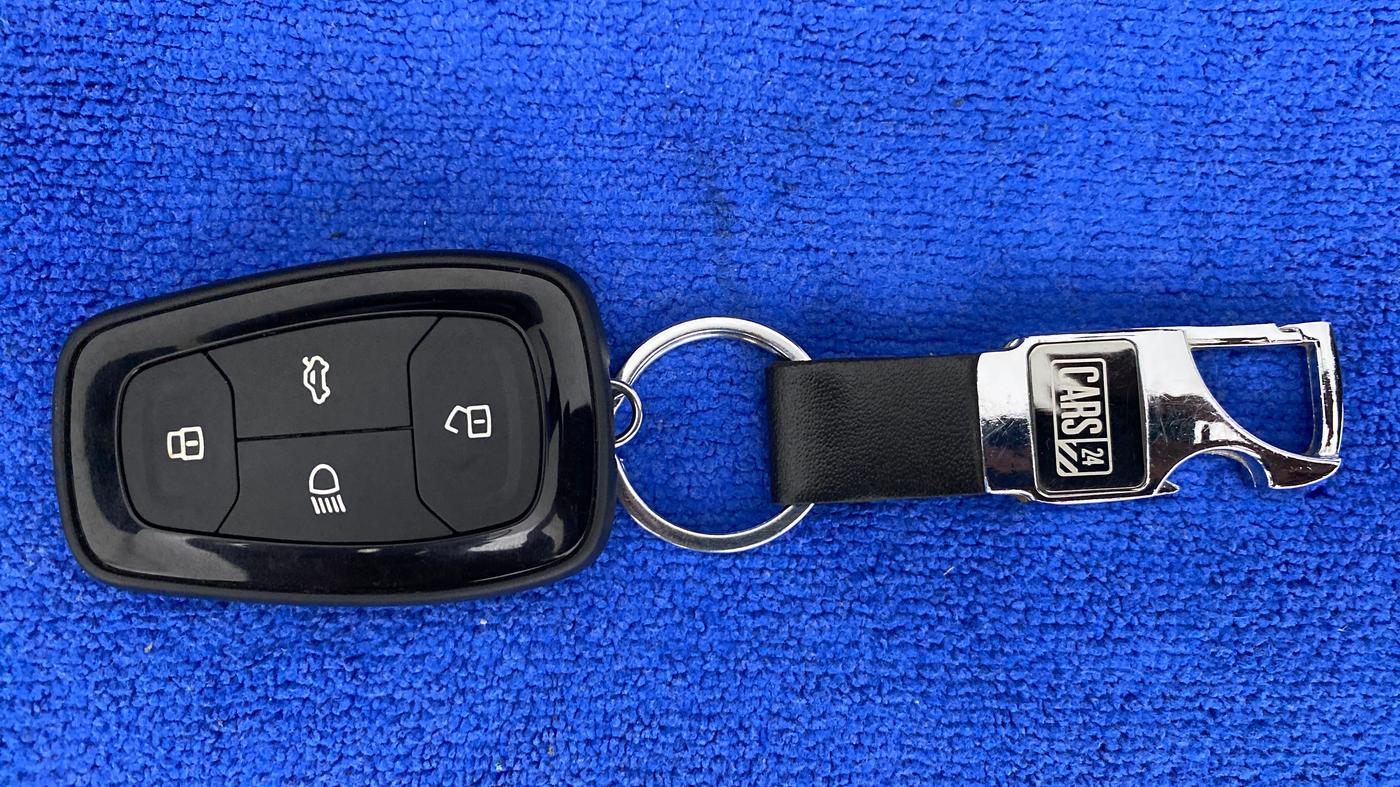 2020 Tata Harrier XZ PLUS 2.0L DUAL TONE, Diesel, Manual, 22,013 km, Key Close Up