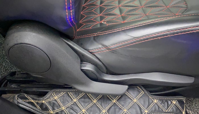 2022 Maruti Baleno ALPHA PETROL 1.2, Petrol, Manual, 14,080 km, Driver Side Adjustment Panel
