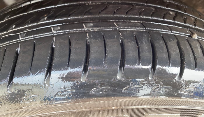 2021 Honda City 1.5L I-VTE V CVT, Petrol, Automatic, 53,604 km, Left Front Tyre Tread