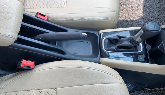 2021 Honda City 1.5L I-VTE V CVT, Petrol, Automatic, 53,604 km, Gear Lever