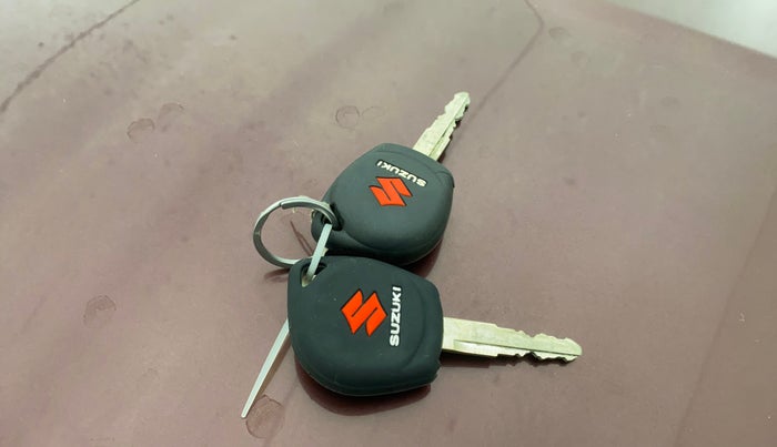 2021 Maruti Ertiga VXI CNG, CNG, Manual, 39,939 km, Key Close Up