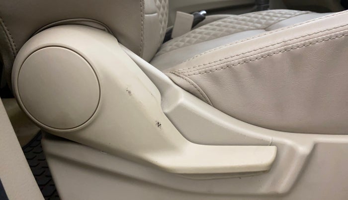 2021 Maruti Ertiga VXI CNG, CNG, Manual, 39,939 km, Driver Side Adjustment Panel
