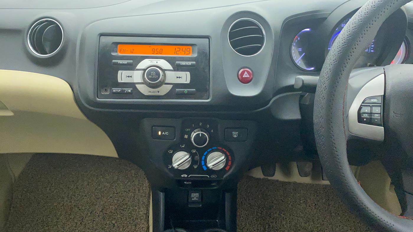 2015 Honda Brio 1.2 S MT I VTEC, Petrol, Manual, 65,109 km, Air Conditioner